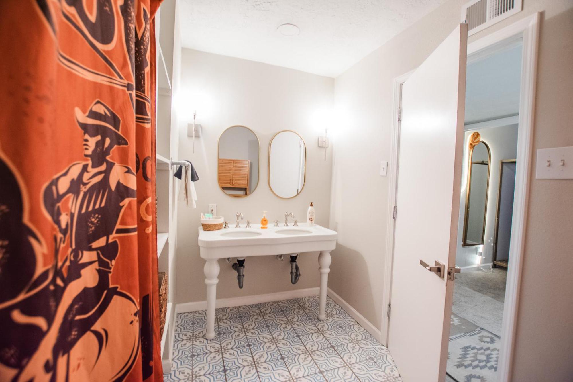 Cowboy Den-Hot Tub-Game Room-Pet Friendly-No Pet Fees! 앨버커키 외부 사진